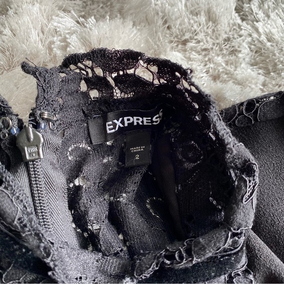 Express Black Lace Long Sleeve Jumpsuit Size 2 - Picture 7 of 8